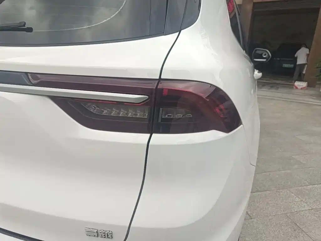 Geely Haoyue — миниатюра 8