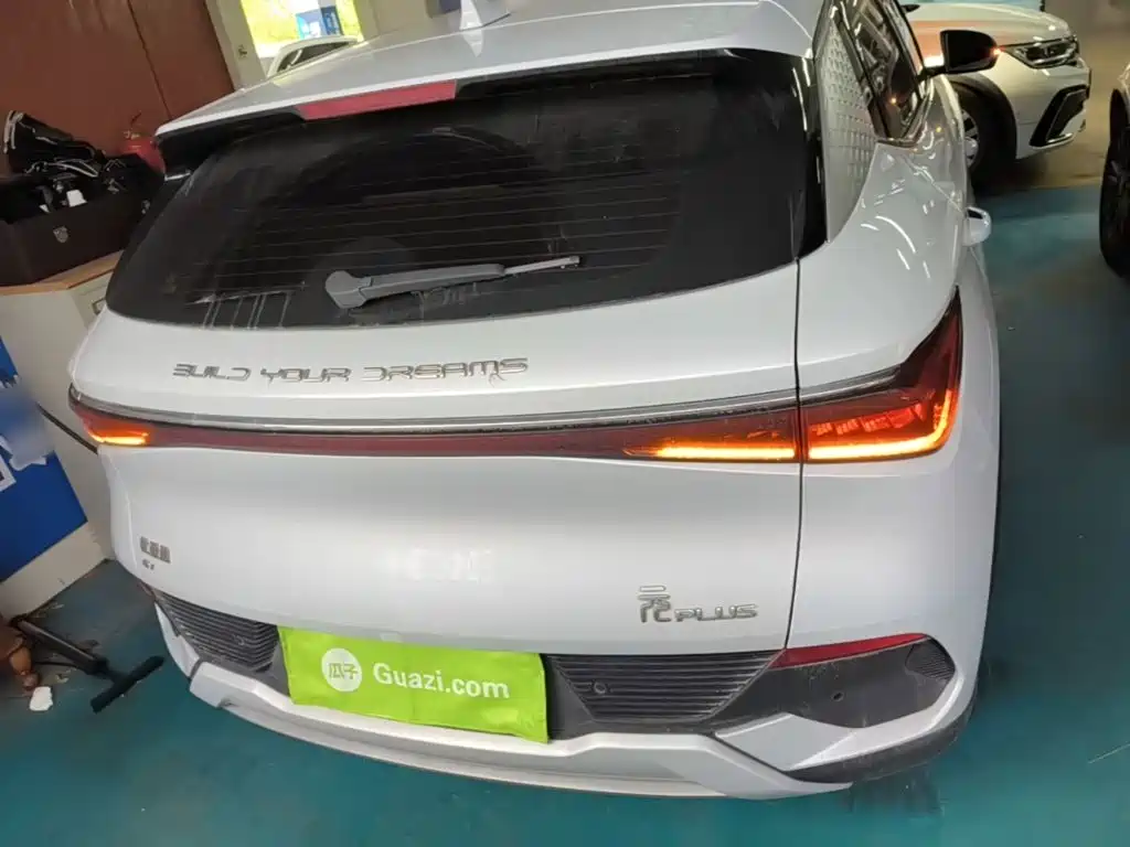 BYD Yuan Plus — миниатюра 6
