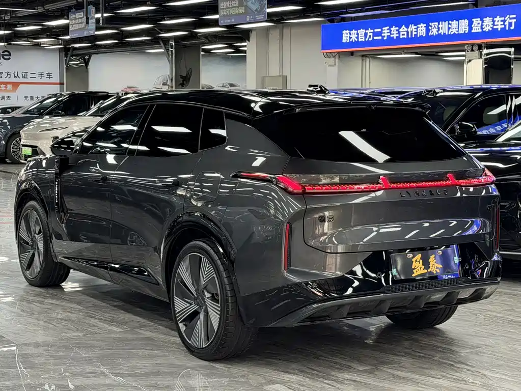 Lynk & Co 08 EM-P — миниатюра 5
