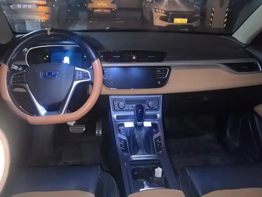 Geely Vision S1 — миниатюра 12