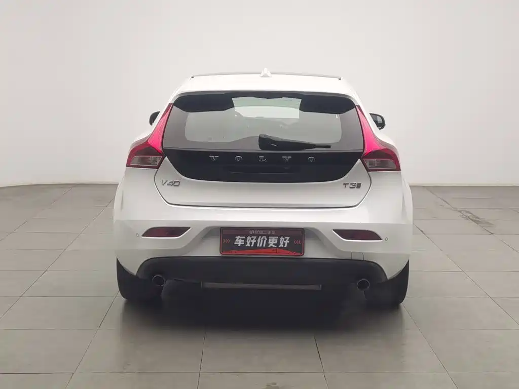 Volvo V40 — миниатюра 4