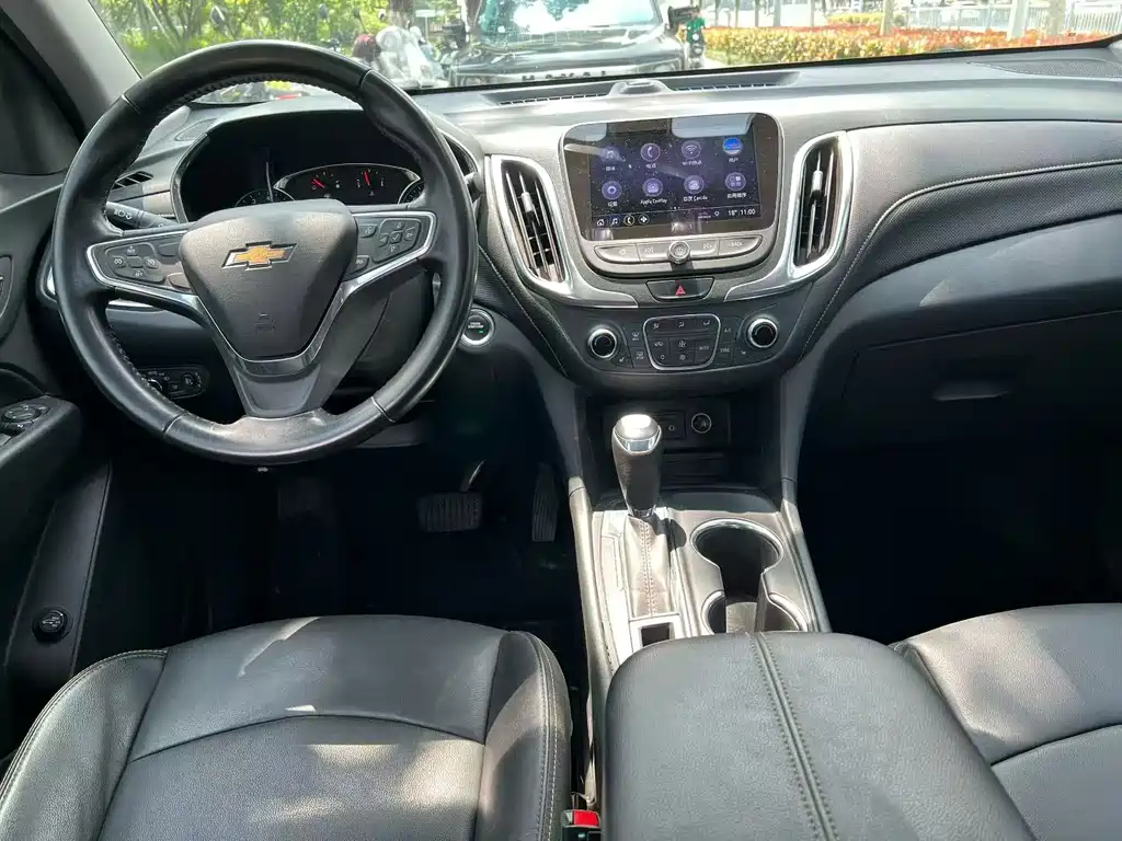 Chevrolet Equinox — миниатюра 8