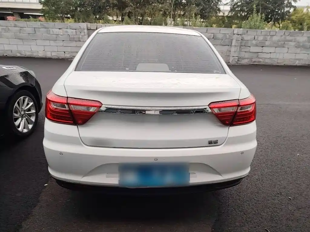 Geely Vision — миниатюра 6