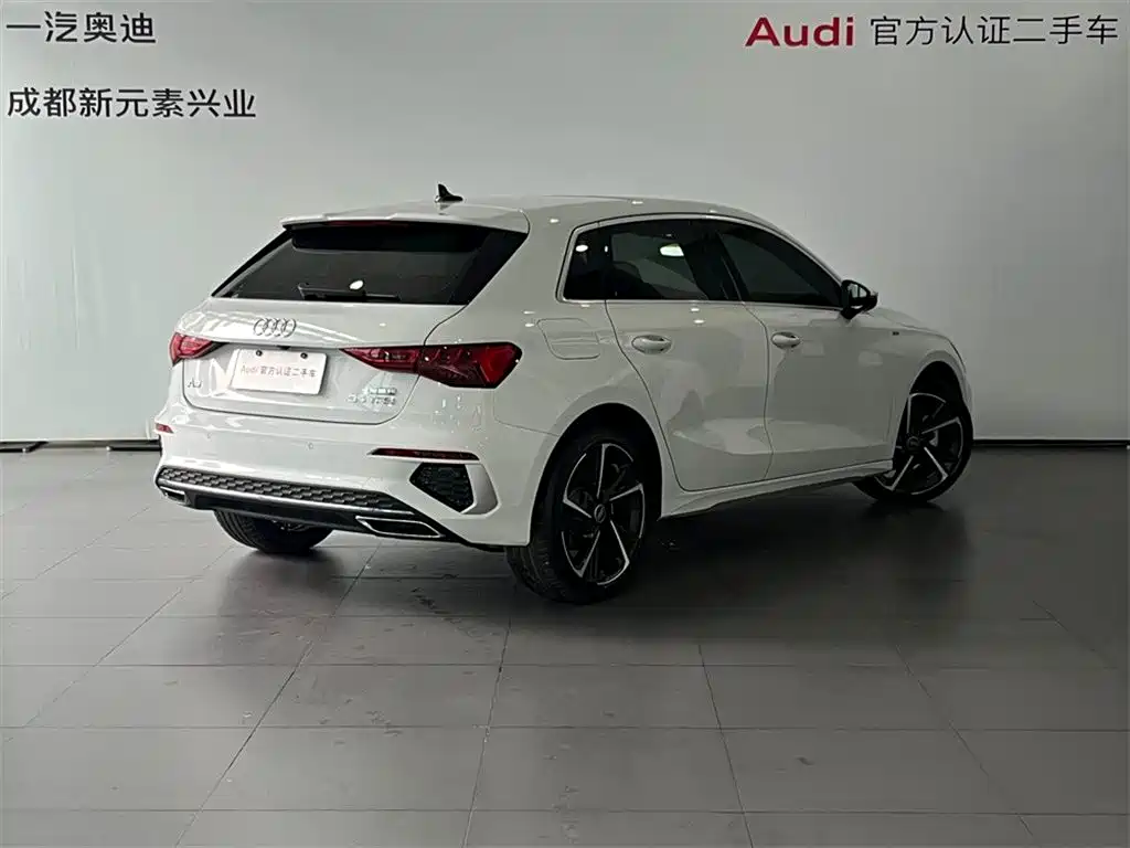 Audi A3 2024 Sportback 35 TFSI Fashion Sport