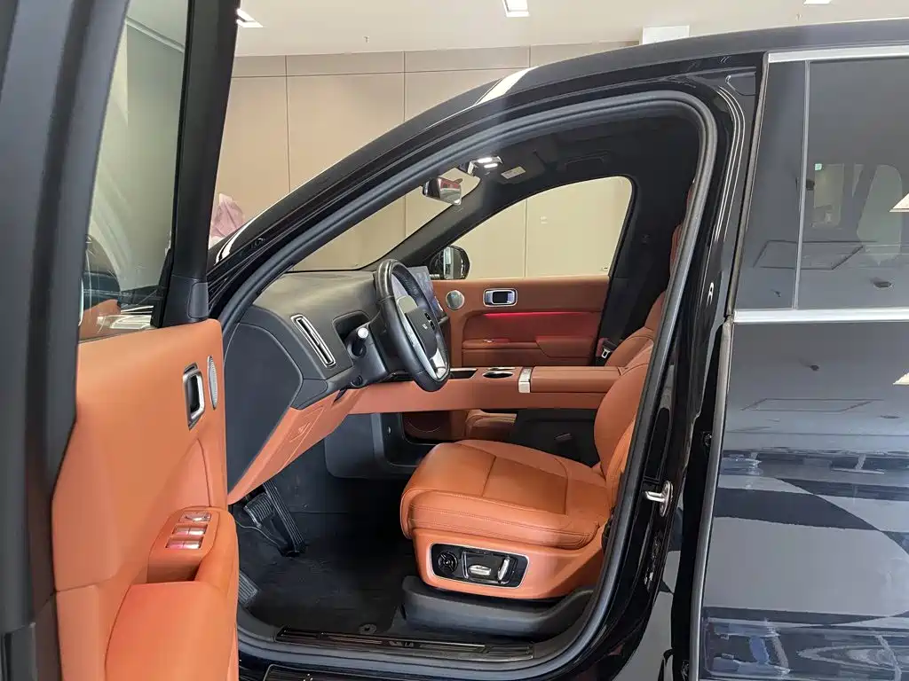 Li Auto Li L8 — миниатюра 23