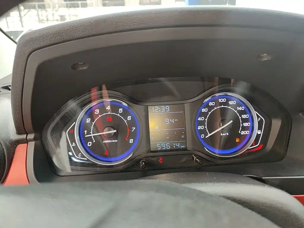 BAIC Senova X25 — миниатюра 12