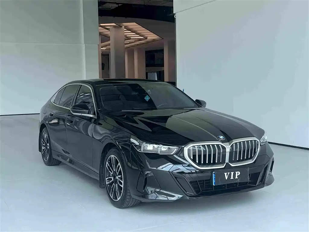 BMW 5 Series 5 2026 530Li Lead M Sport