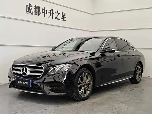 MERCEDES BENZ E CLASS