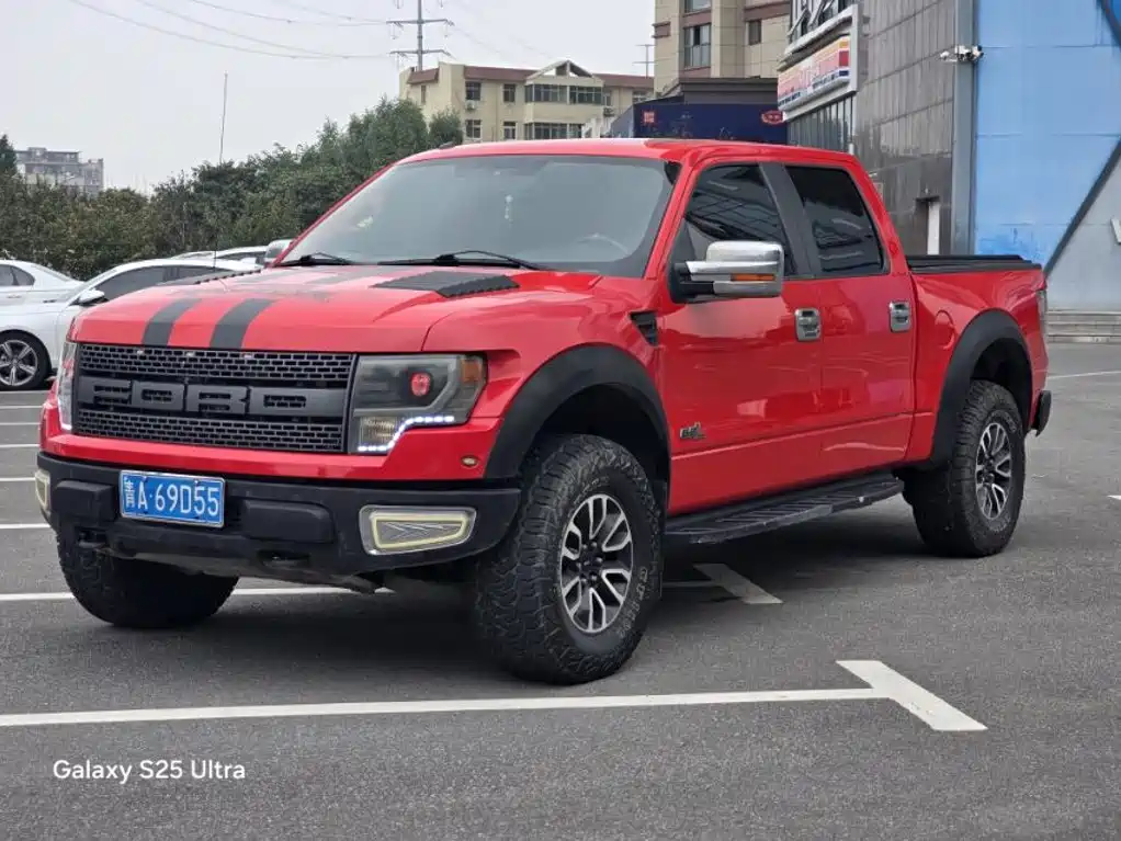 Ford F-150 Raptor