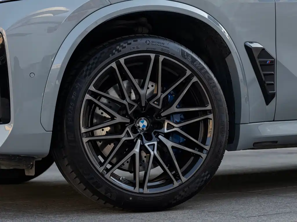 BMW X5 M — миниатюра 4