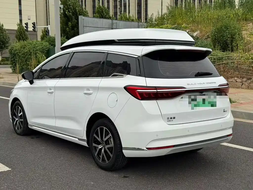 BYD MAX New Energy — миниатюра 7