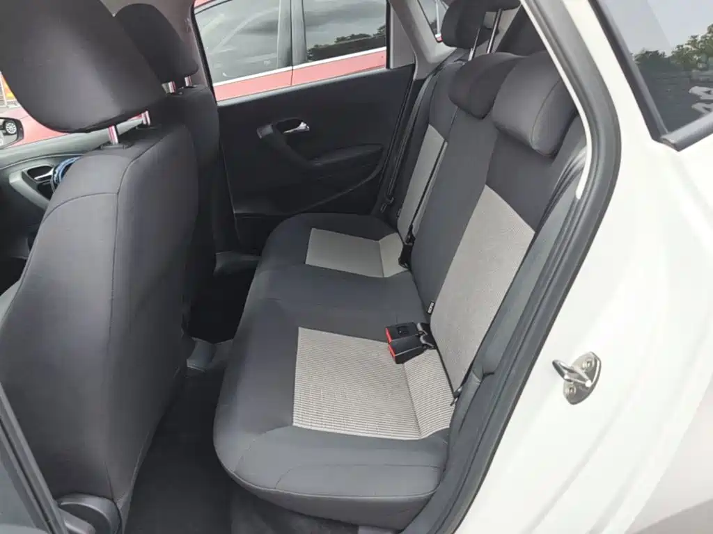 Volkswagen Polo — миниатюра 15