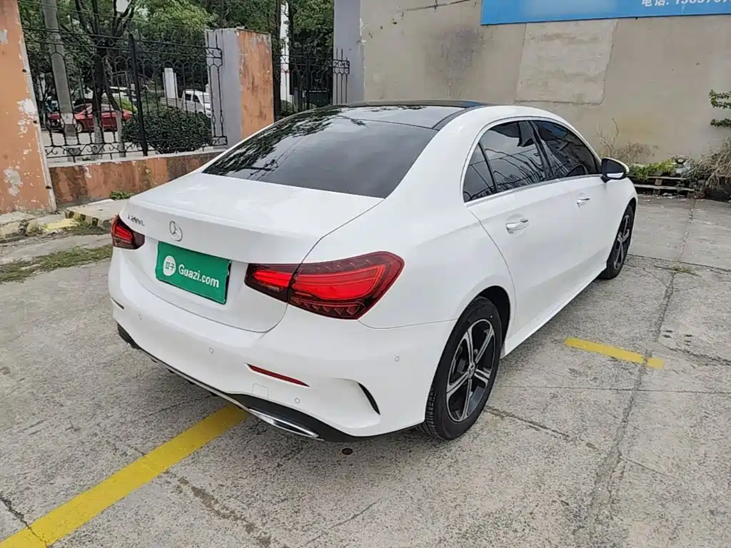 Mercedes-Benz A-Class — миниатюра 7