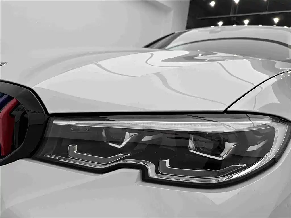 BMW 3 Series — миниатюра 31