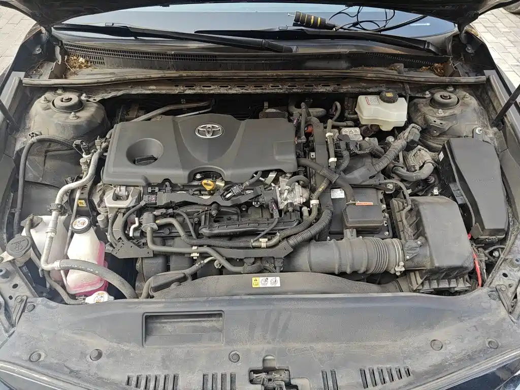 Toyota Camry — миниатюра 16