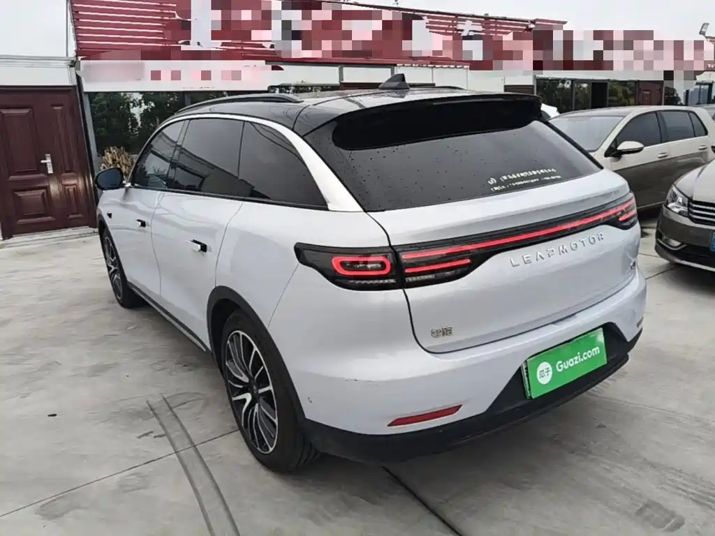 Leapmotor Leapmotor C11 — миниатюра 5