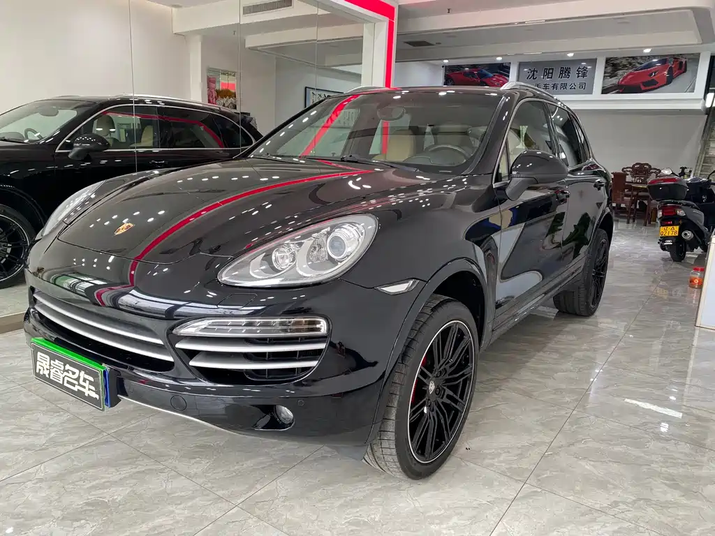 Porsche Cayenne 2014