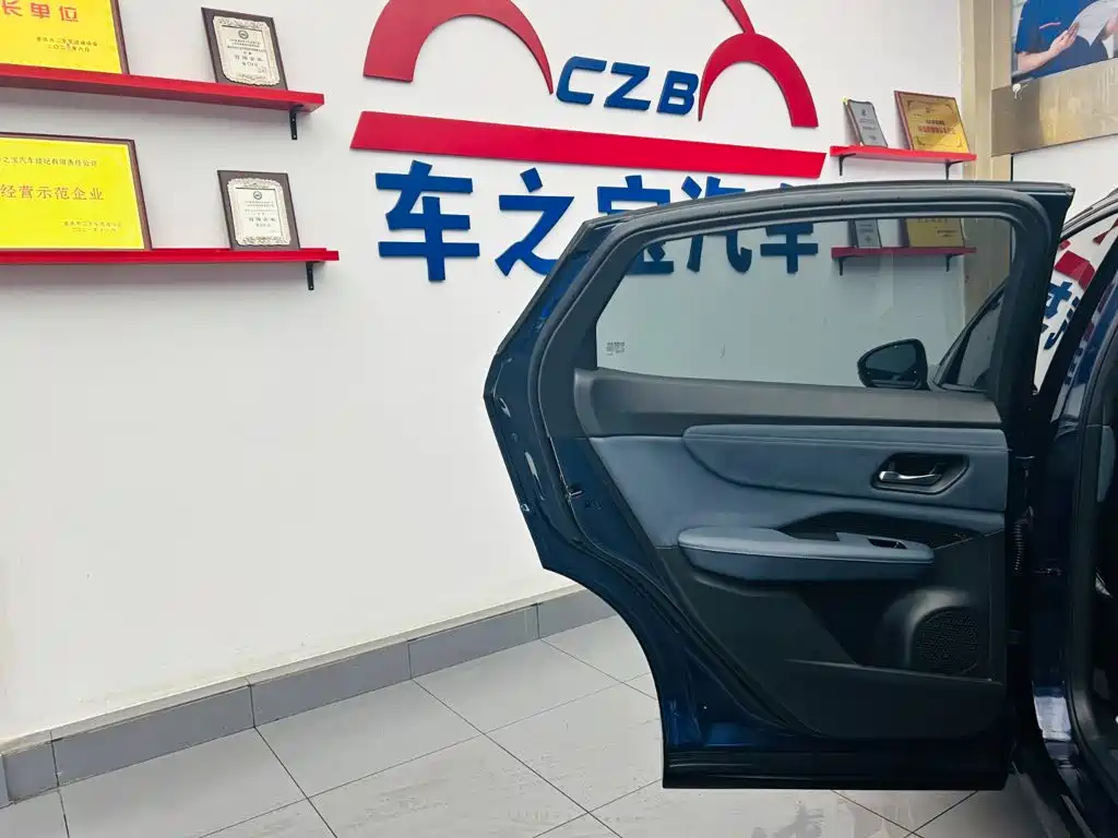 Nissan Ariya — миниатюра 24
