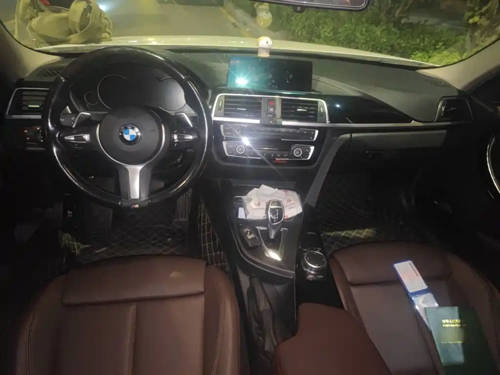 BMW 3 Series — миниатюра 10