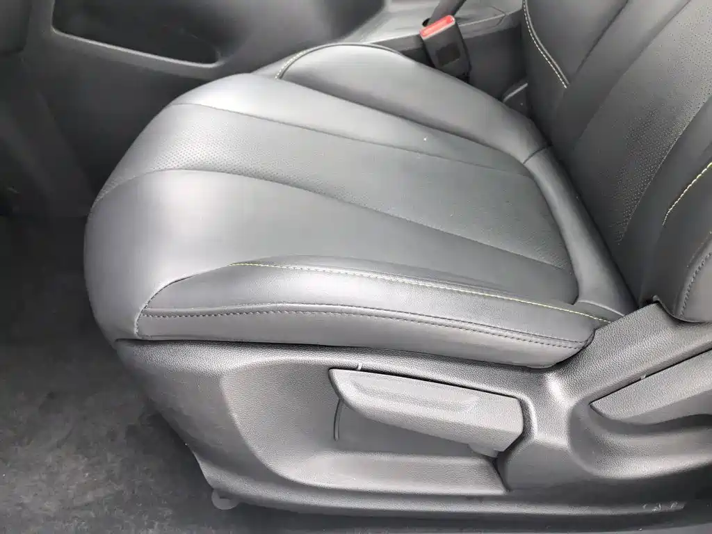Roewe i5 — миниатюра 20