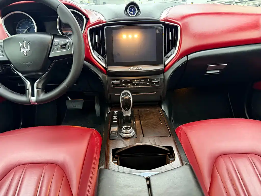 Maserati Ghibli — миниатюра 12