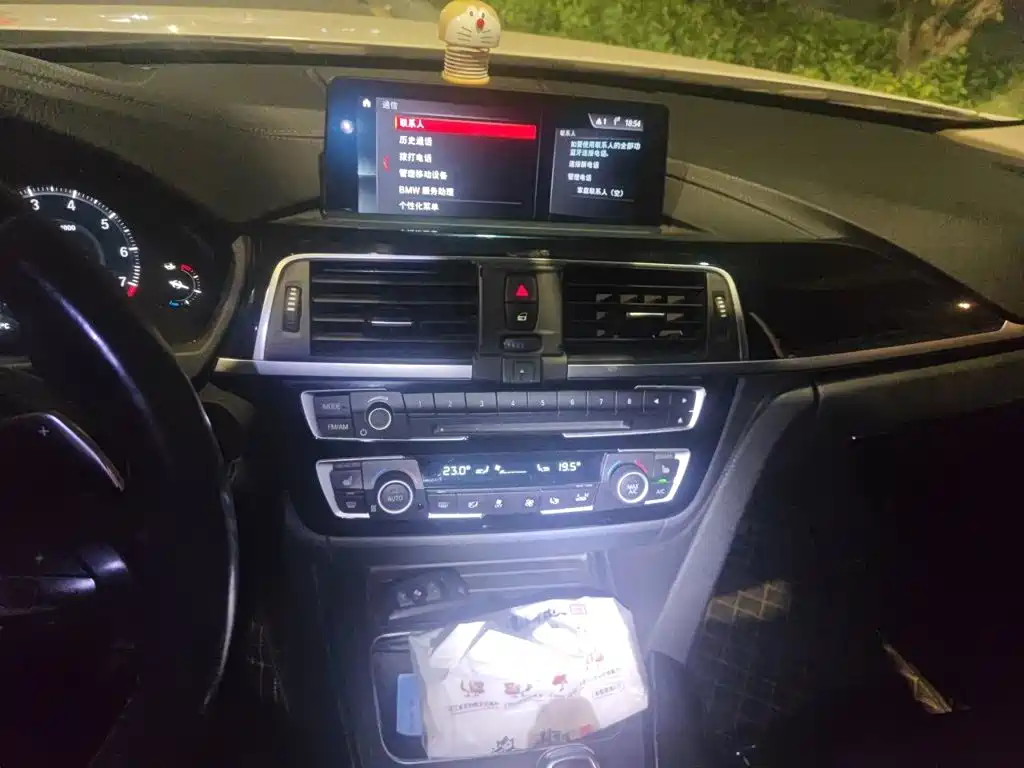 BMW 3 Series — миниатюра 14