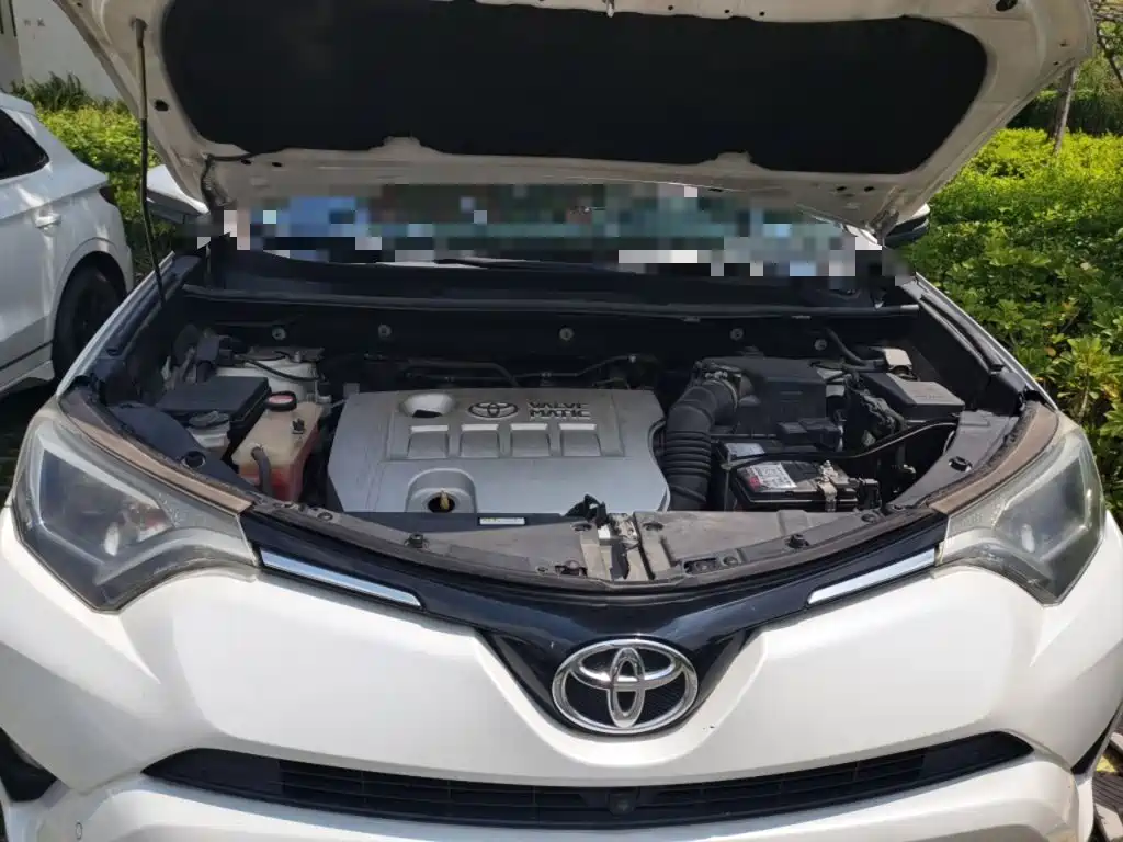 Toyota RAV4 — миниатюра 16