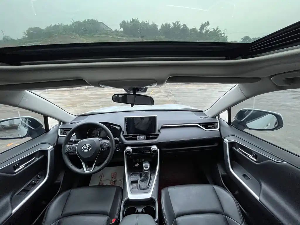 Toyota Wildlander — миниатюра 12