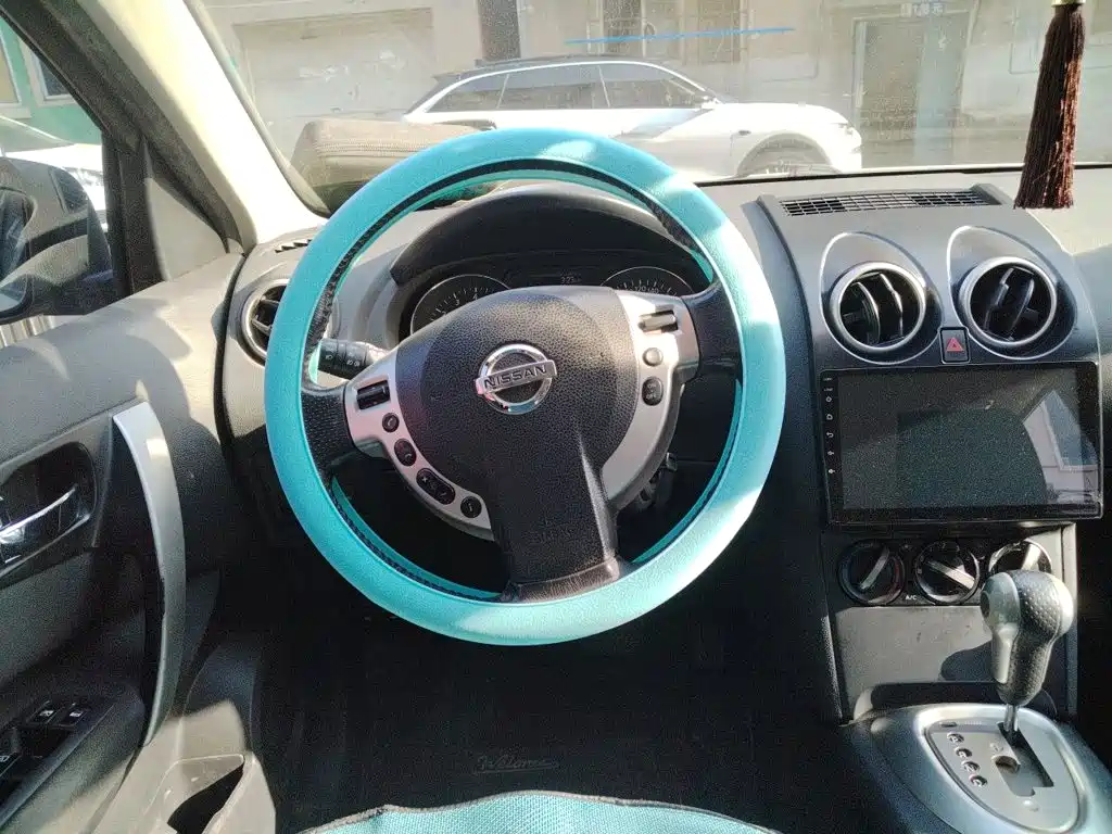 Nissan Qashqai — миниатюра 6