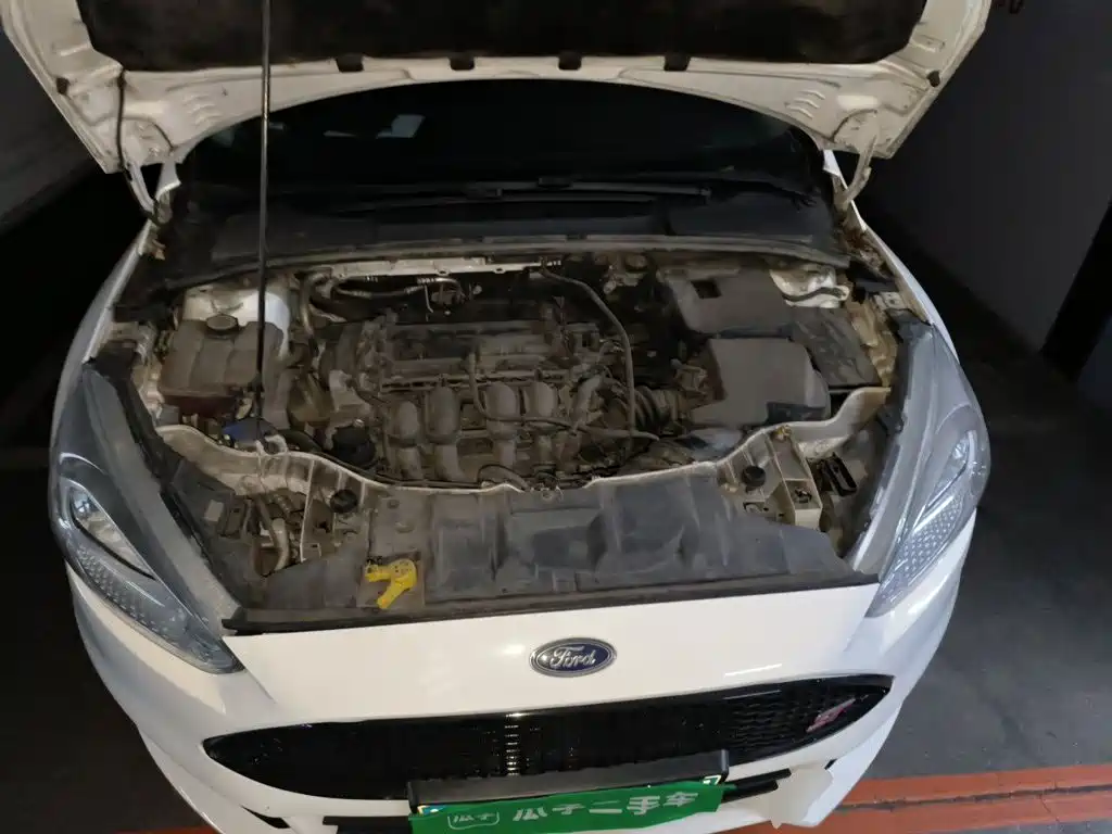 Ford Focus — миниатюра 11
