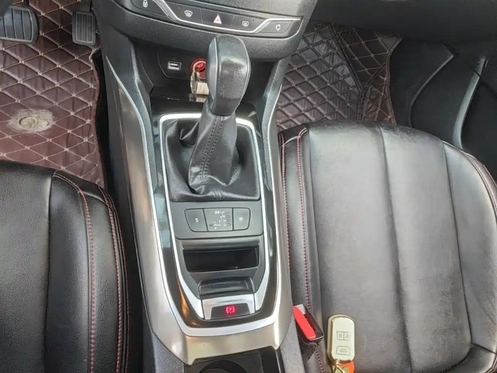 Peugeot 408 — миниатюра 14