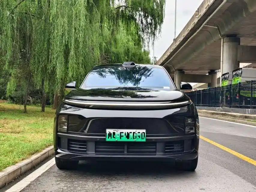 Li Auto Li L7 — миниатюра 2