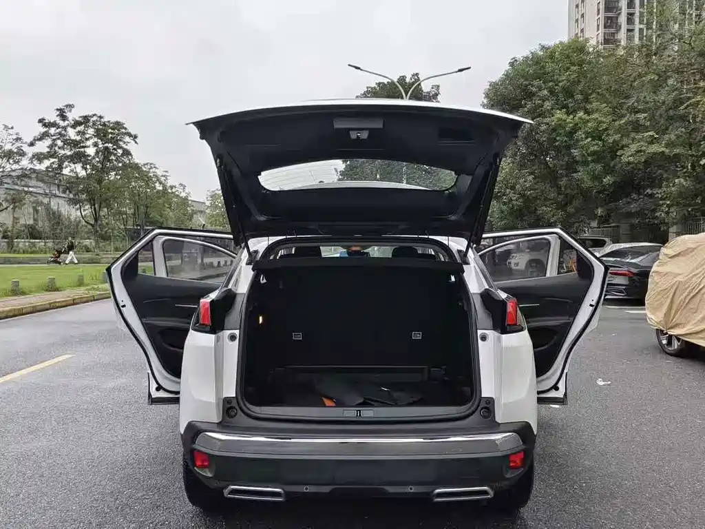 Peugeot 4008 — миниатюра 7