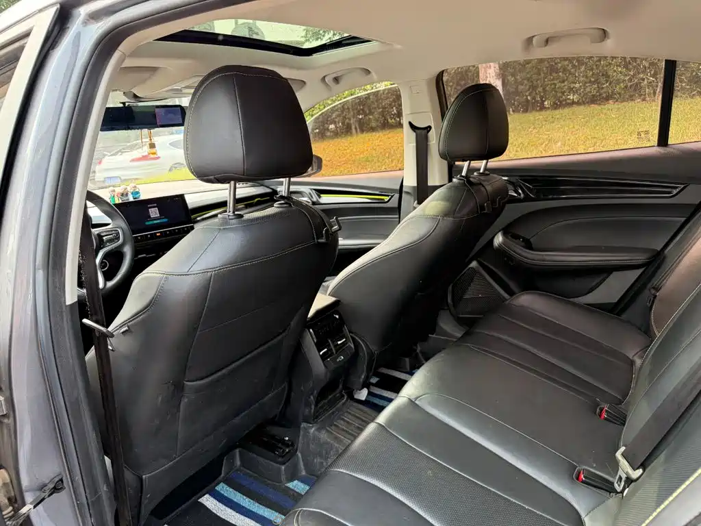 Roewe i5 — миниатюра 11