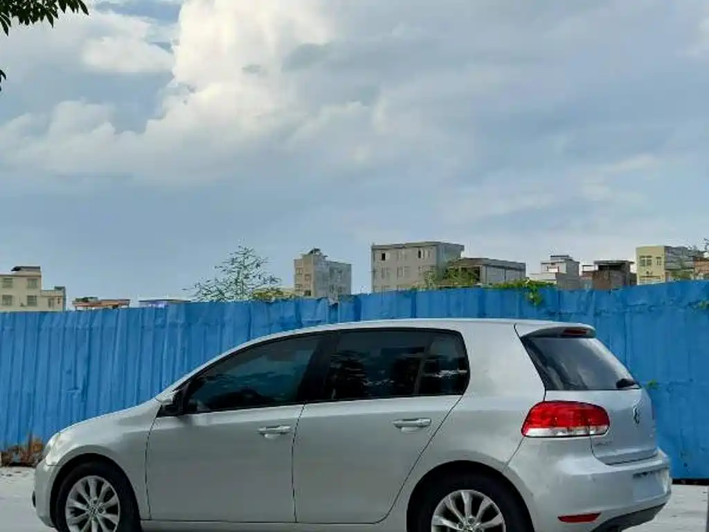 Volkswagen Golf — миниатюра 4