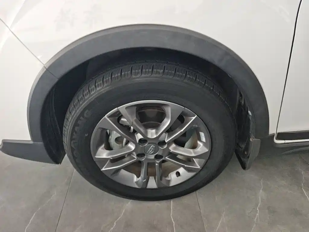 Geely Vision X3 — миниатюра 23