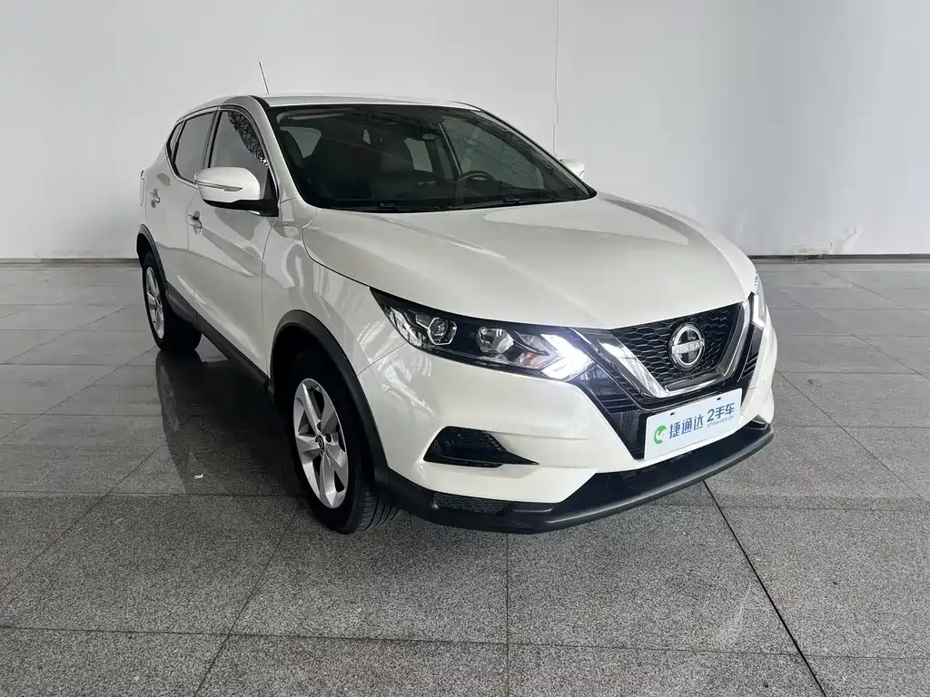 Nissan Qashqai — миниатюра 16
