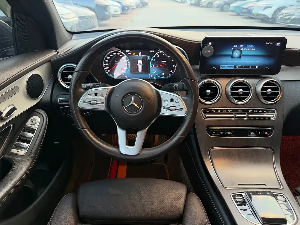 Mercedes-Benz GLC — миниатюра 6