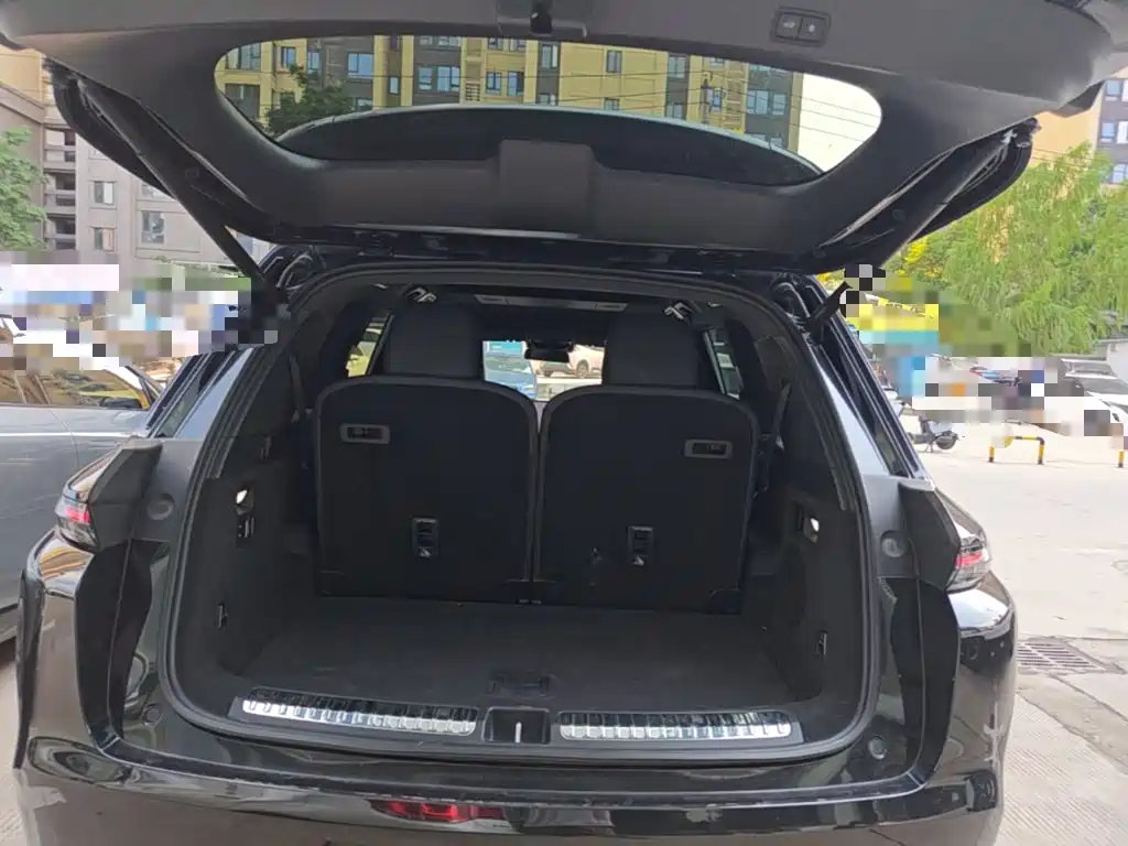 Li Auto Li L8 — миниатюра 9