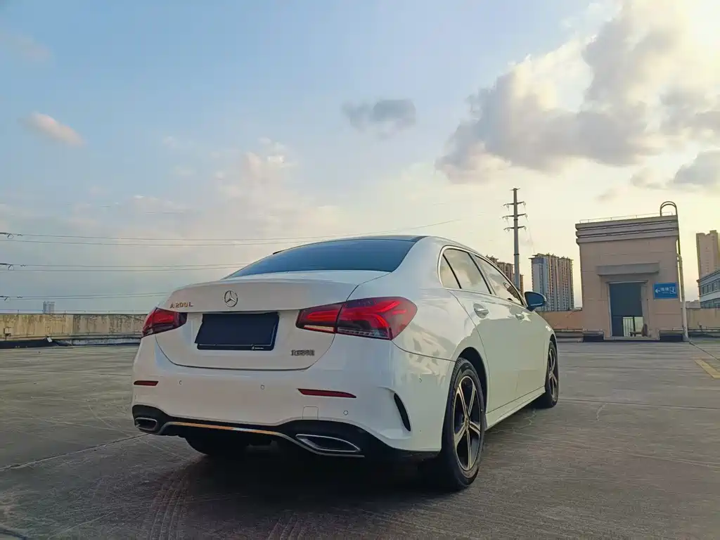 Mercedes-Benz A-Class — миниатюра 8