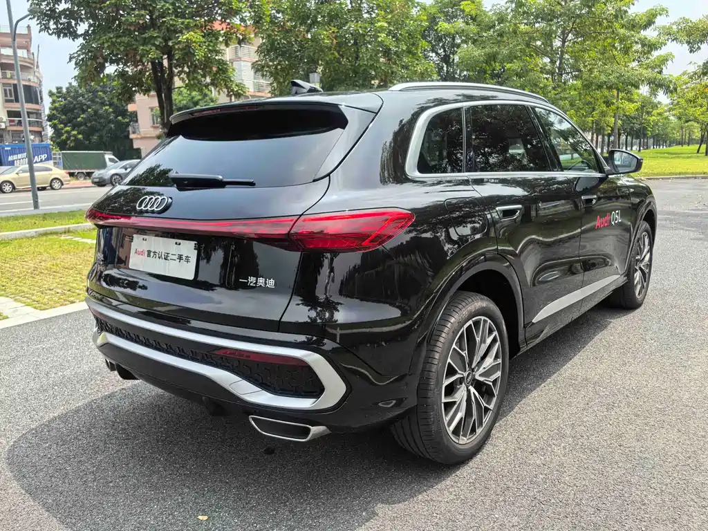 Audi Q5L — миниатюра 3