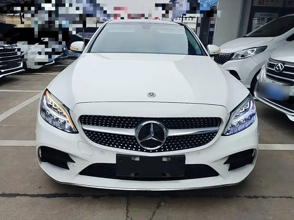 Mercedes-Benz C-Class — миниатюра 3