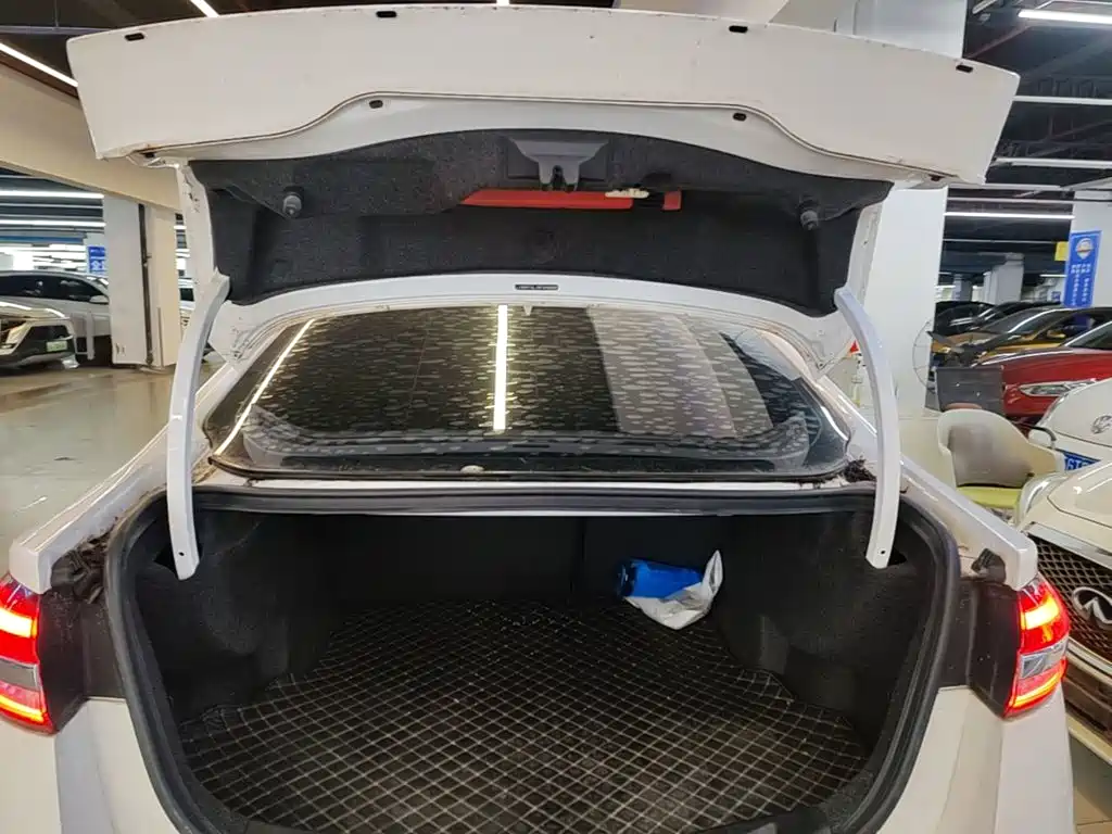 Ford Mondeo — миниатюра 19