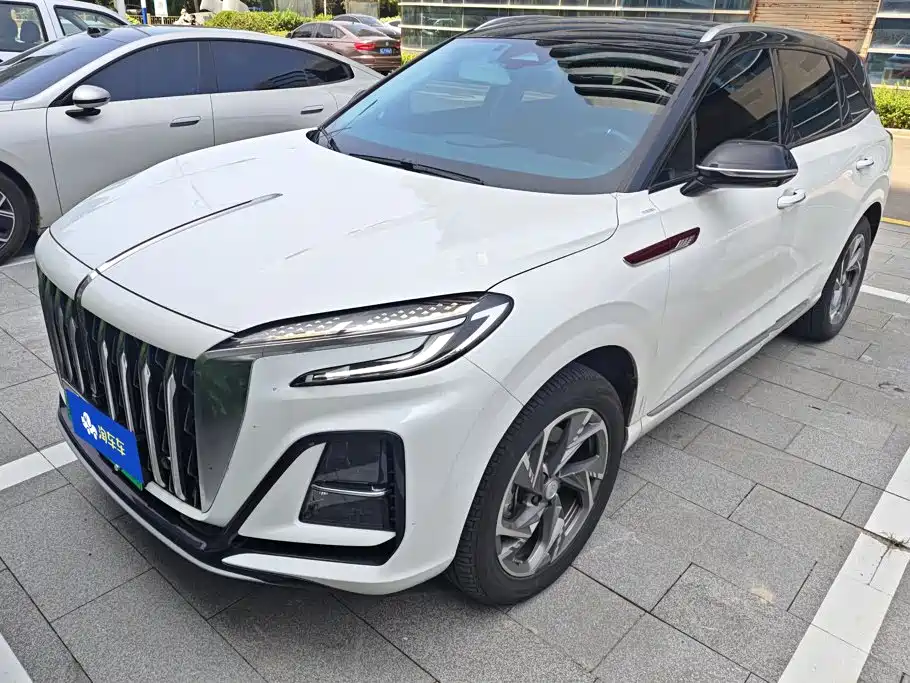Hongqi HS3 PHEV