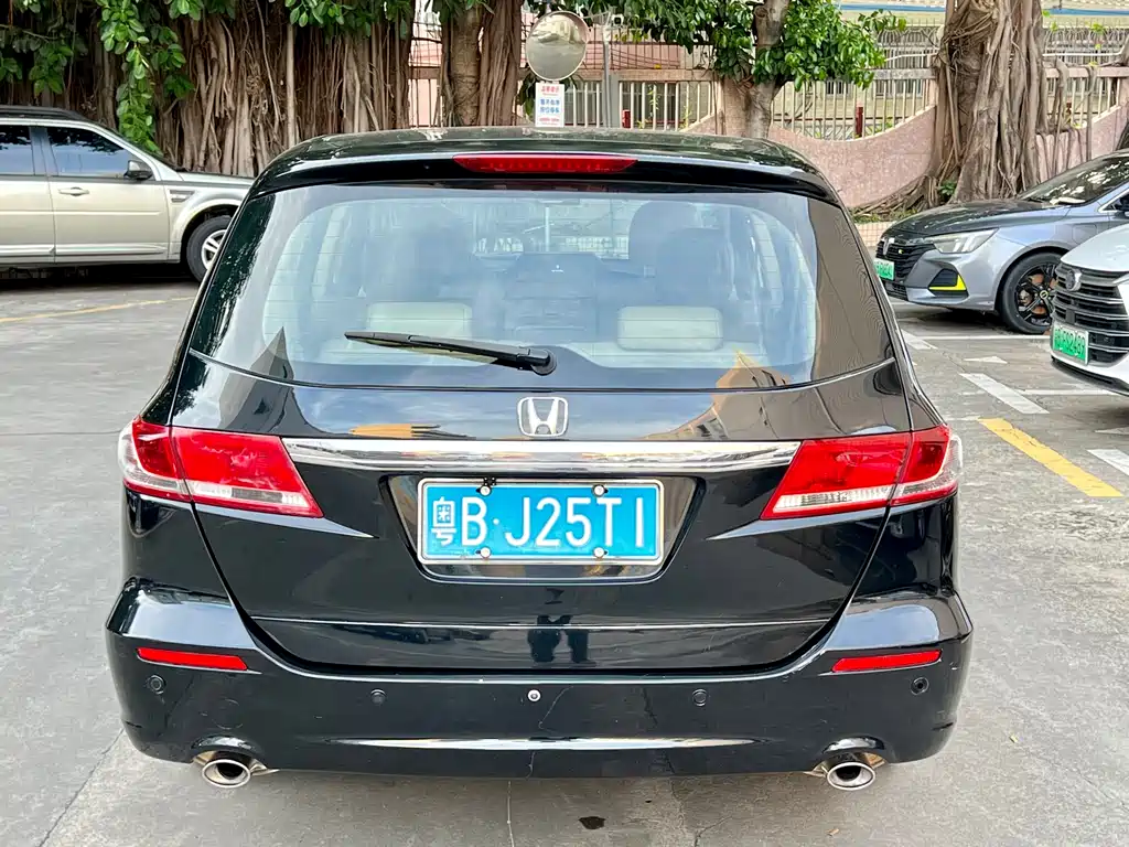 Honda Odyssey 2009 2.4L Luxury