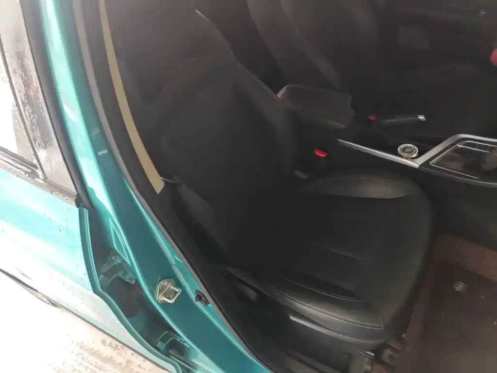 Geely Vision X3 — миниатюра 25