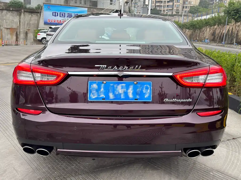 Maserati Quattroporte — миниатюра 6