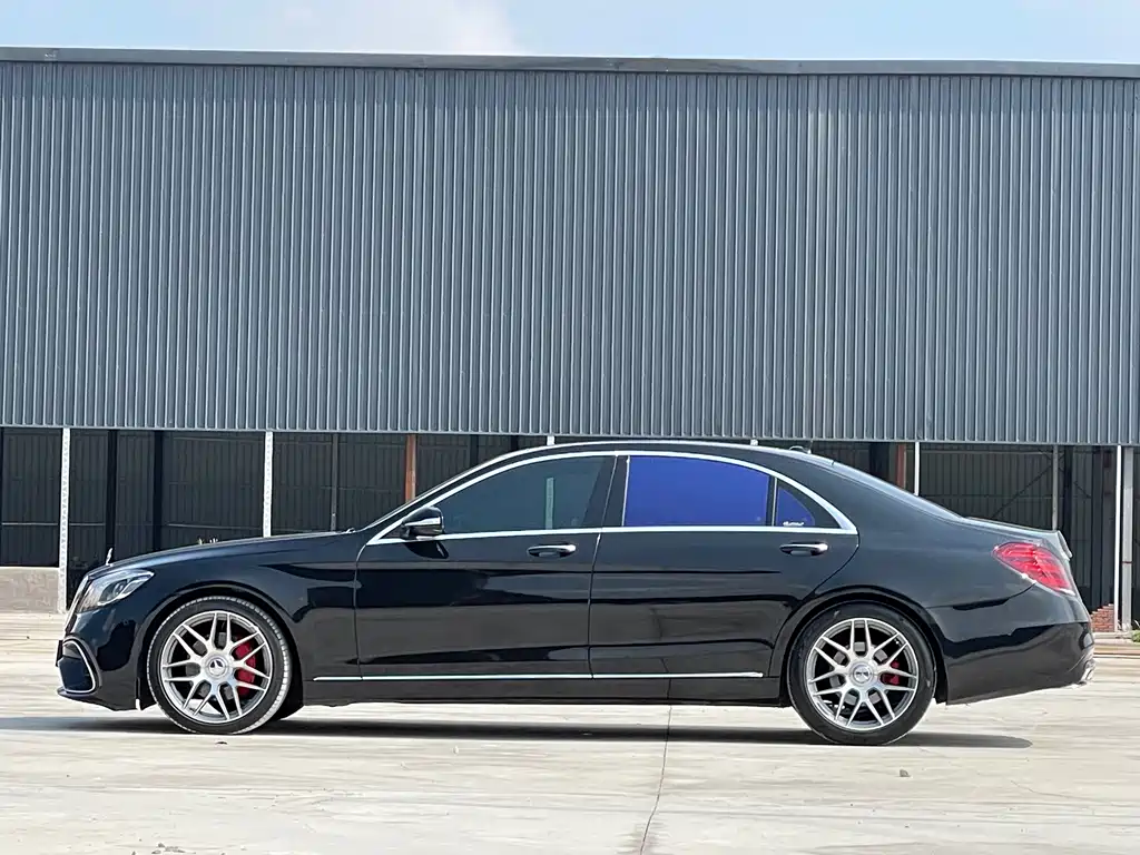 Mercedes-Benz S-Class — миниатюра 7
