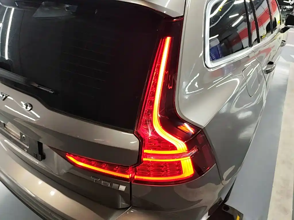 Volvo V60 — миниатюра 8