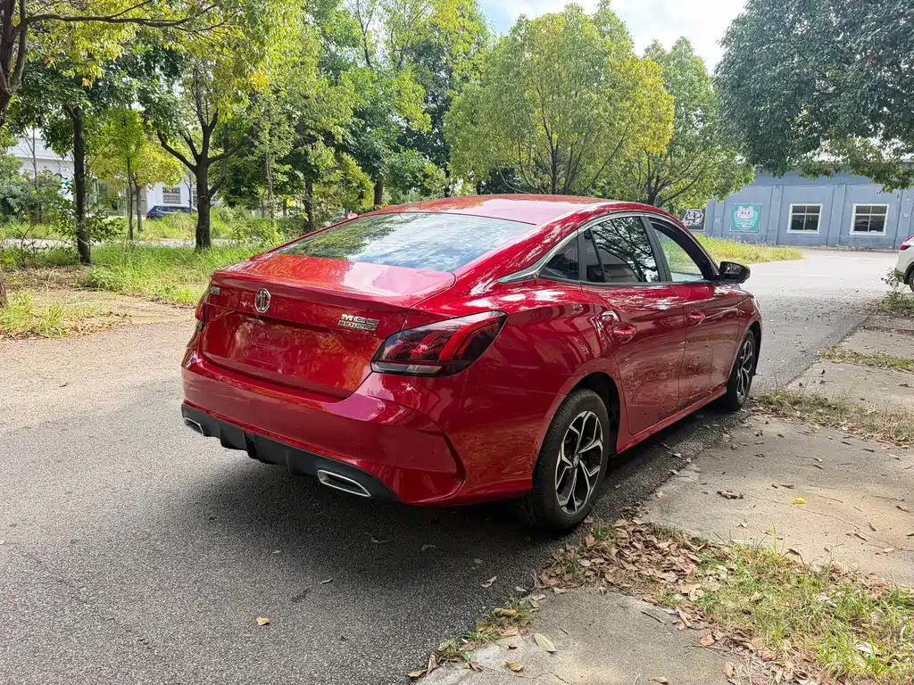MG MG5 — миниатюра 7